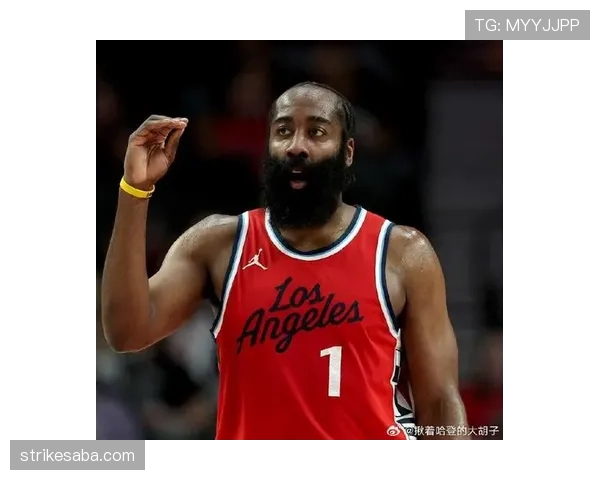 哈登居然又换发型了，这次跟篮球场上一点关系都没？？